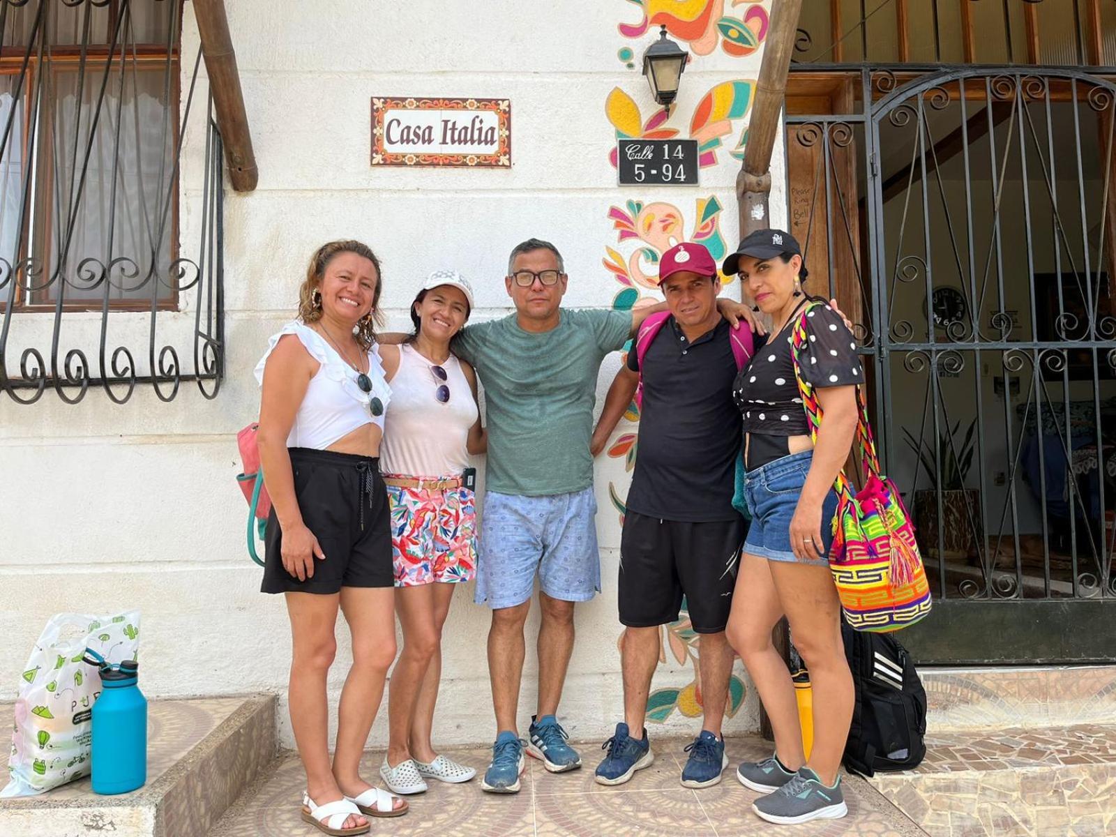 Casa Italia Guest House Taganga Bagian luar foto